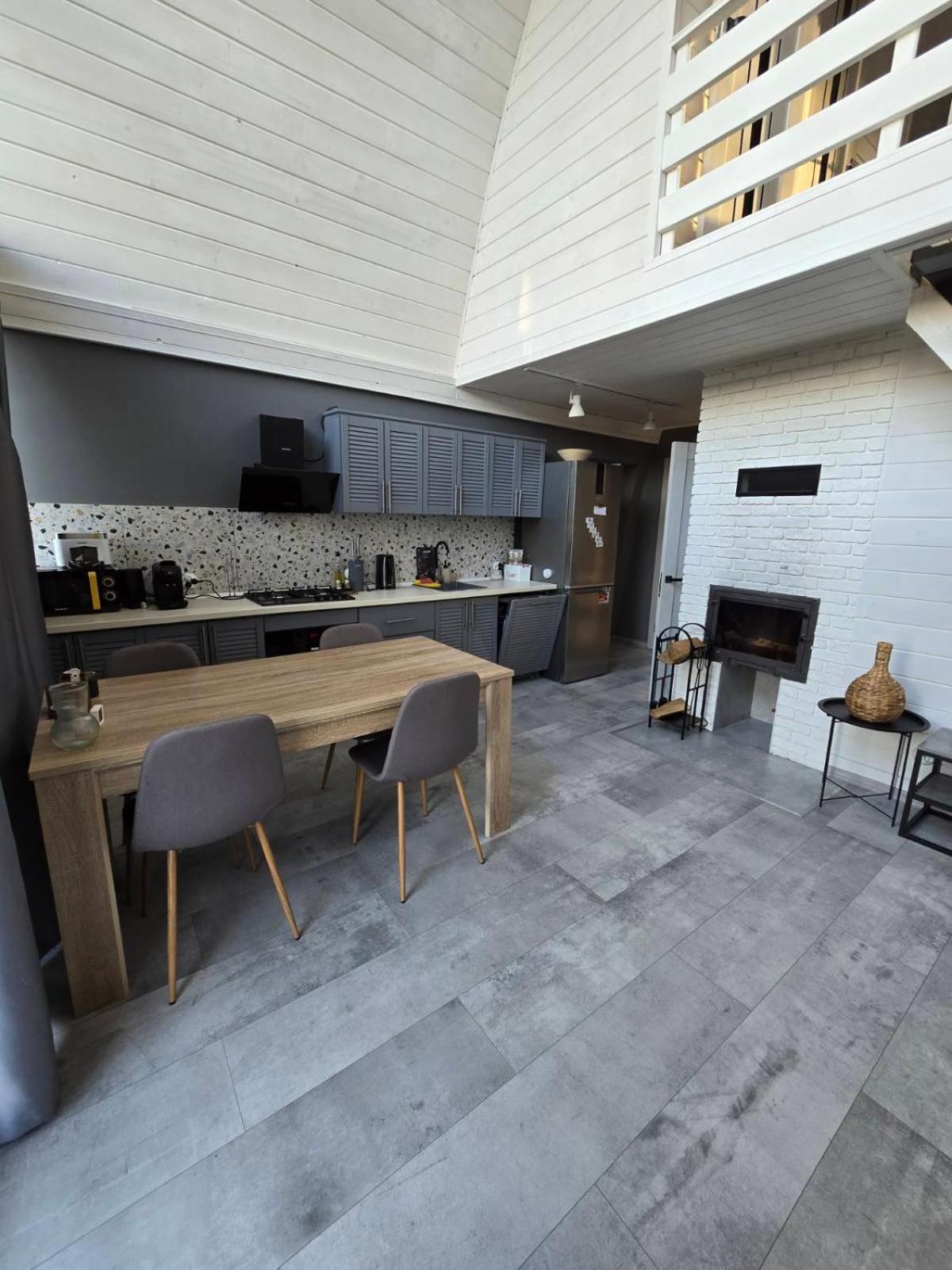 Black Dora Holiday home Yaremche